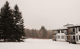 Suite 104- Destination Mont-Orford